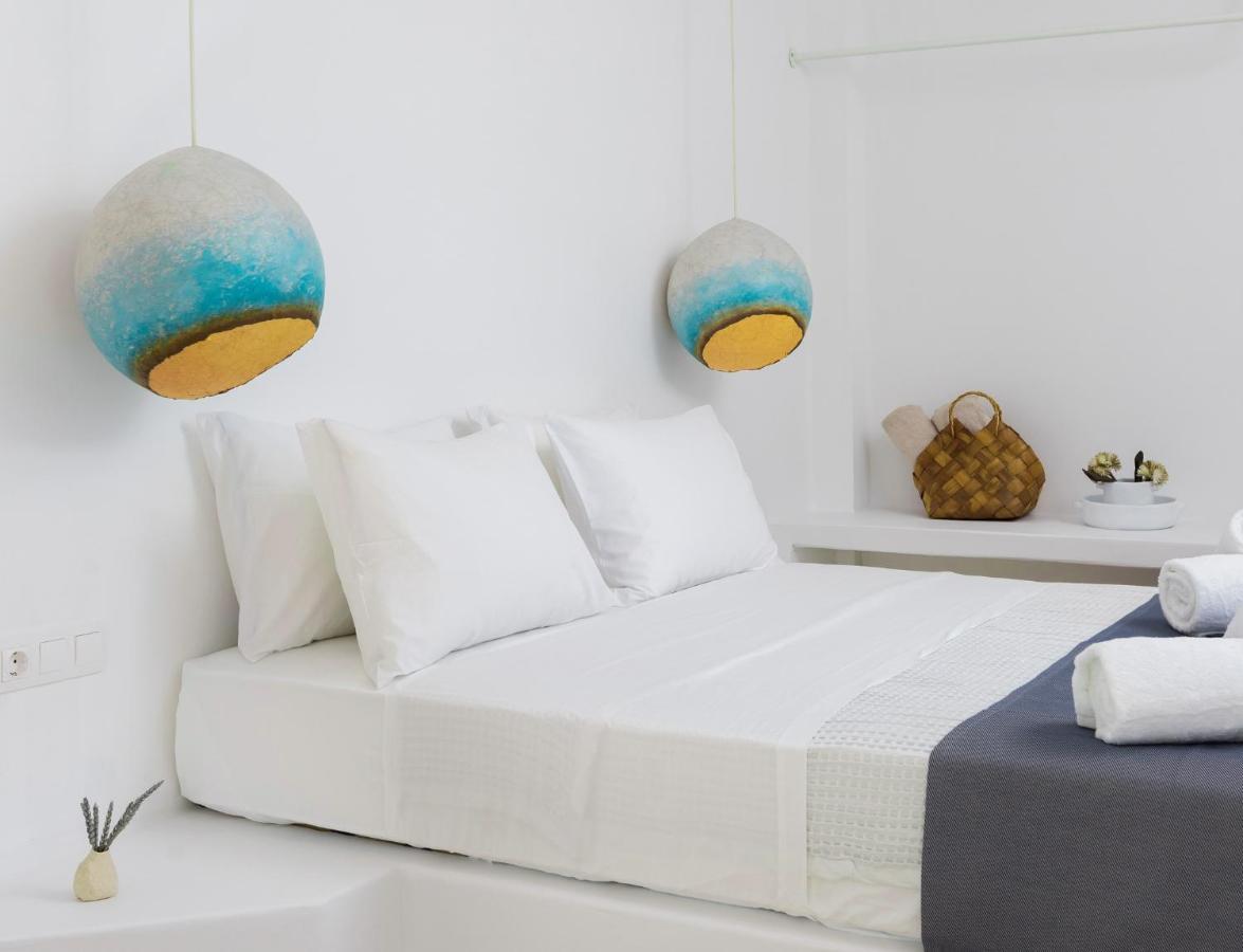 Voca Hotel & Suites Kamári Екстериор снимка